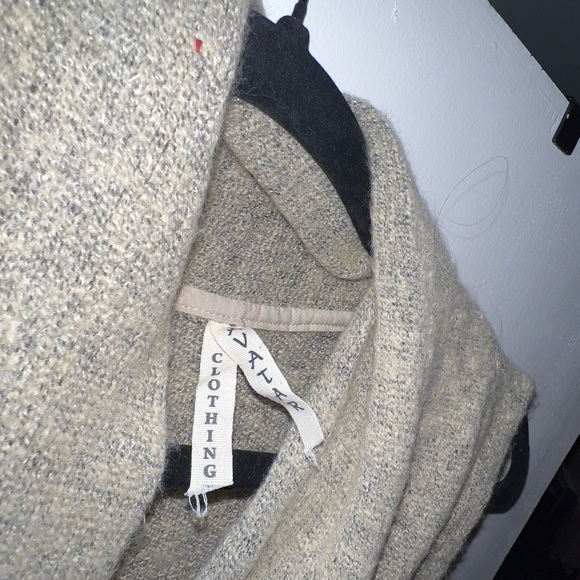 Knit Sweater Mini Dress Tan Kangaroo Pouch Pocket Size Small Just Pleat It Dress - Picture 8 of 10